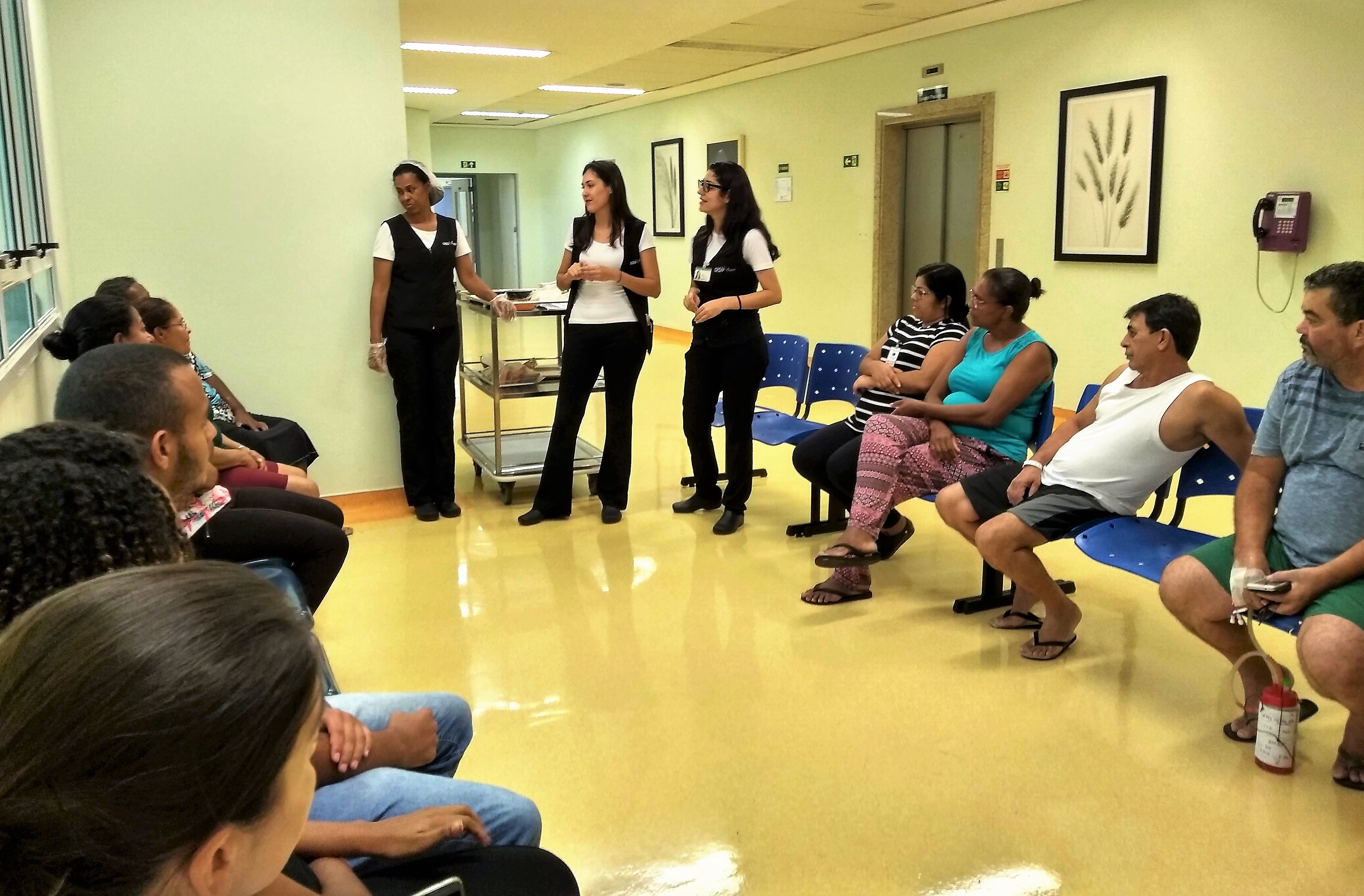 Hospital Municipal faz orientações sobre o consumo excessivo de sal e açúcar