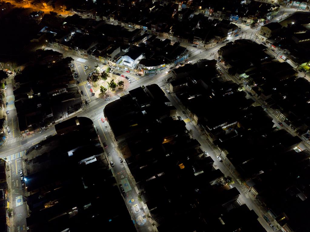 Prefeitura expande tecnologia de LED e Barueri está mais iluminada
