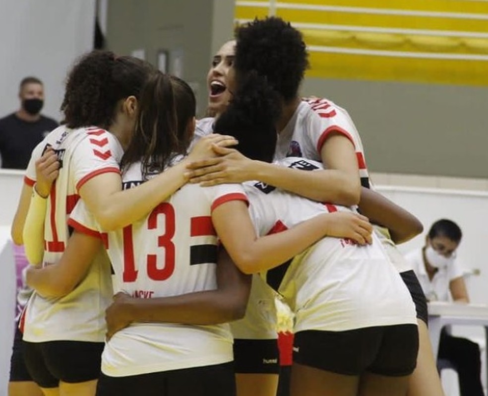 SUPERLIGA: São Paulo Barueri enfrenta o Praia Clube na sexta (12)