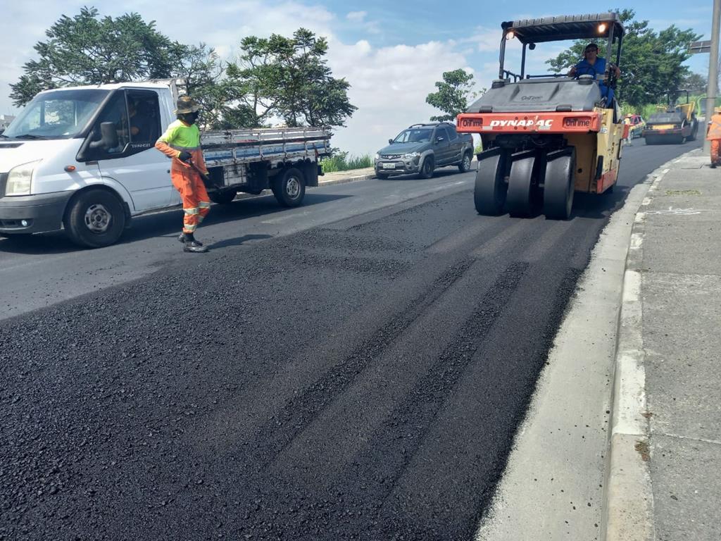 Obras de recape e revitalização de vias continuam a todo vapor em Barueri
