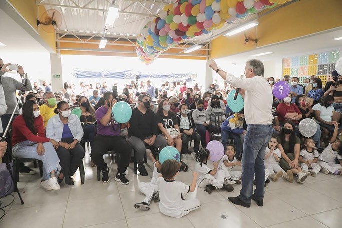 Prefeito Rubens Furlan inaugura mais uma maternal em Barueri
