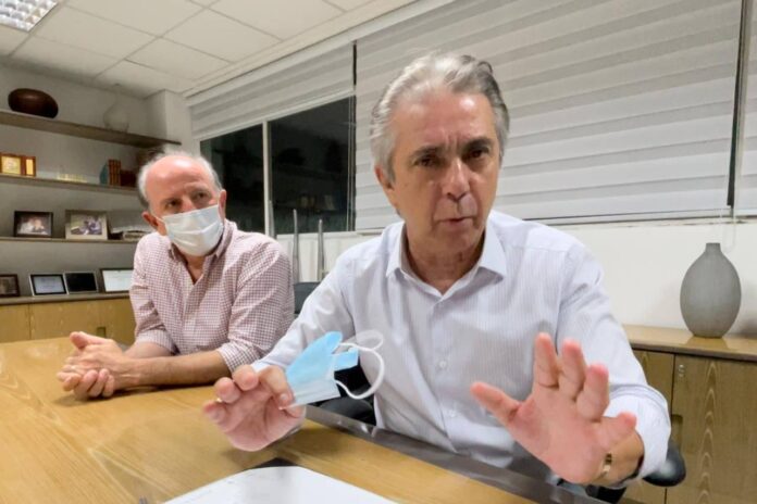 Barueri não terá taxa do lixo, avisa o prefeito Rubens Furlan