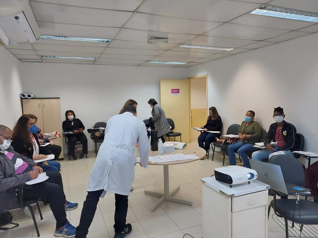 Profissionais do Serviço Social recebem capacitação em IST / Aids