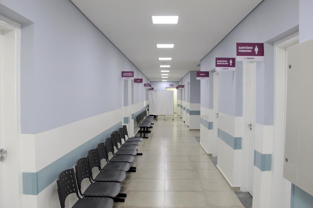 Secretaria de Obras entrega mais uma UBS reformada na Aldeia de Barueri
