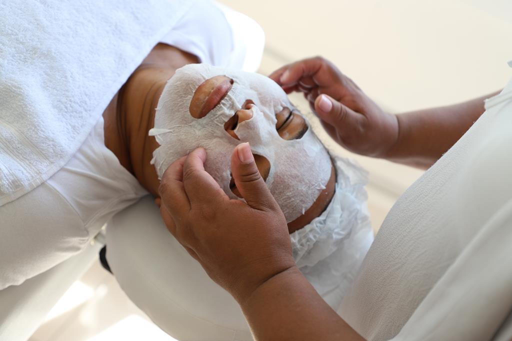Barueri: Sads abre vagas para curso de estética facial