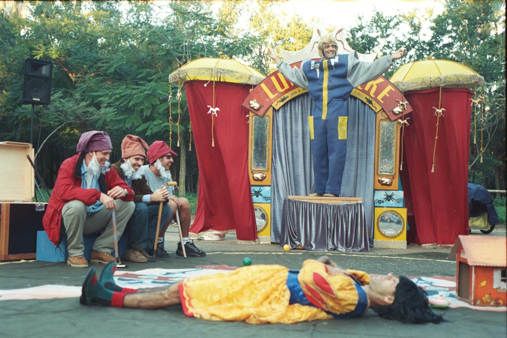 Barueri: La Mínima traz a alegria do circo para a Feirarte