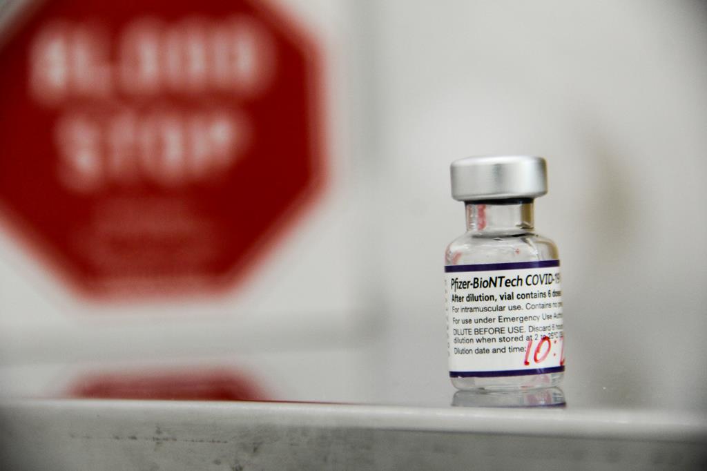 Barueri: Pessoas com 35 anos ou mais já podem tomar a quarta dose contra Covid