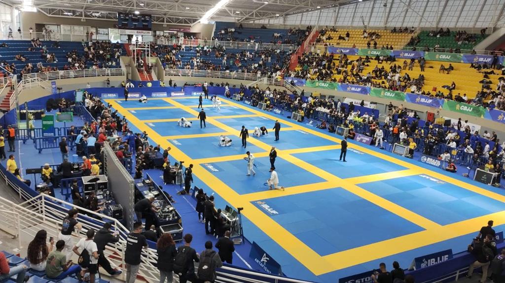 Barueri sedia o Campeonato Brasileiro de Jiu-Jitsu 2025
