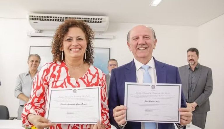 TSE suspende cassação e decide que prefeito e vice de Barueri devem permanecer nos cargos