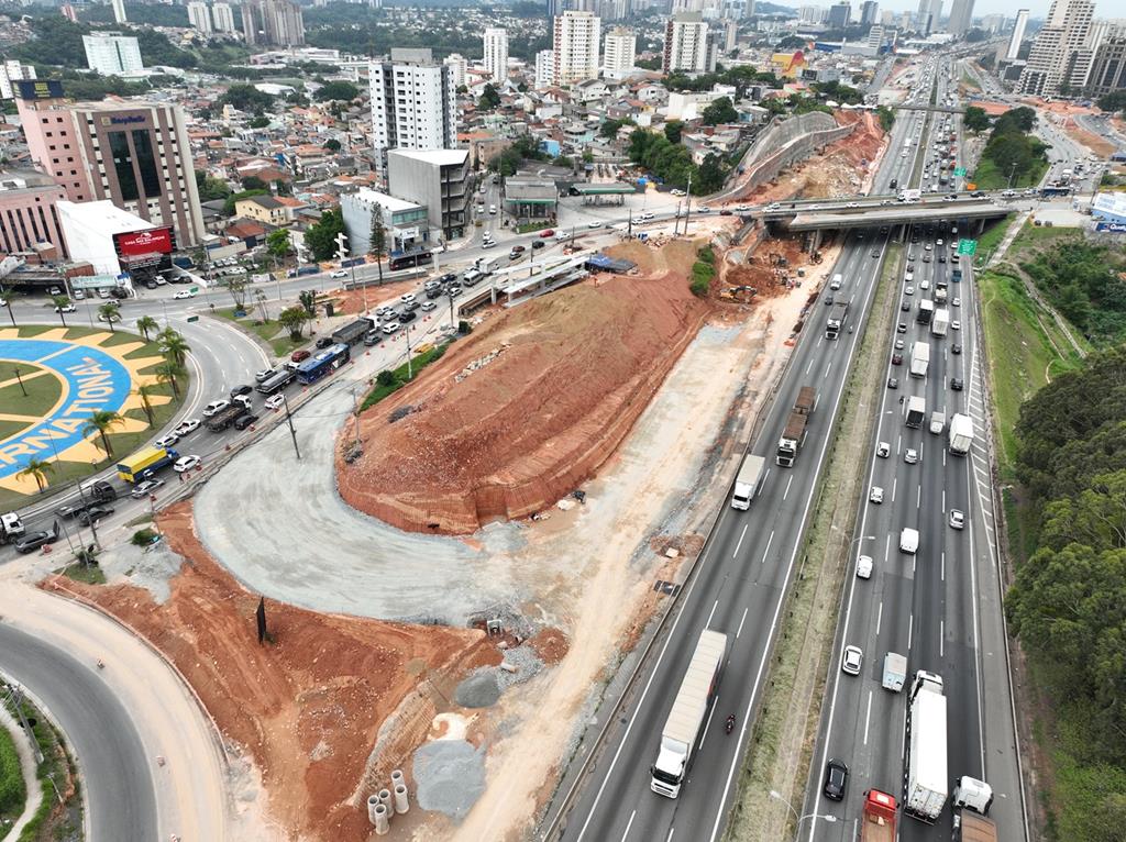 Semurb informa sobre lançamento de vigas na Castello Branco e interdições noturnas em Barueri a partir do dia 21