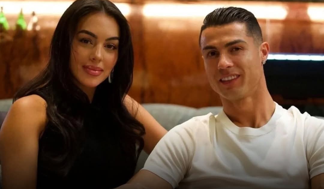 FAMOSOS: Cristiano Ronaldo vai se casar e a festa será em hotel de luxo