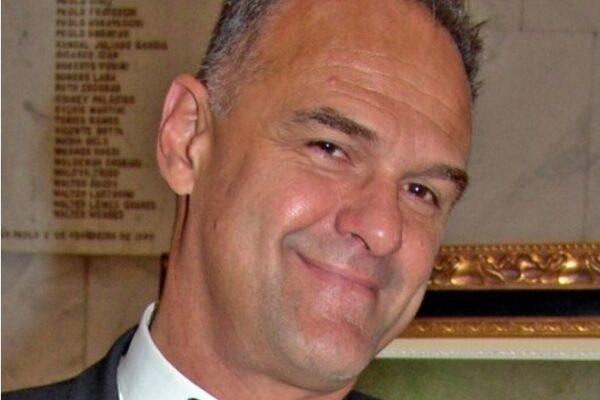 Causa da morte de Oscar Schmidt é divulgada