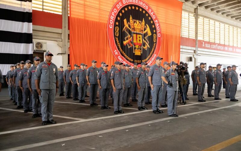 Barueri se destaca no aniversário do 18º Grupamento de Bombeiros