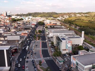 Prefeitura recapeia vias principais do Centro e outros bairros da cidade