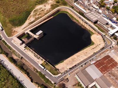Piscinões em operação podem se somar a novo projeto para reduzir enchente