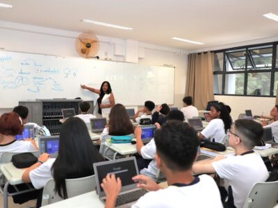 Mais de 62 mil alunos retornam às aulas na rede municipal de Barueri na segunda-feira (27)