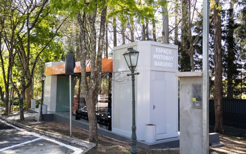 Prefeitura inaugura Espaço Motoboy na Aldeia da Serra e amplia rede de apoio à categoria