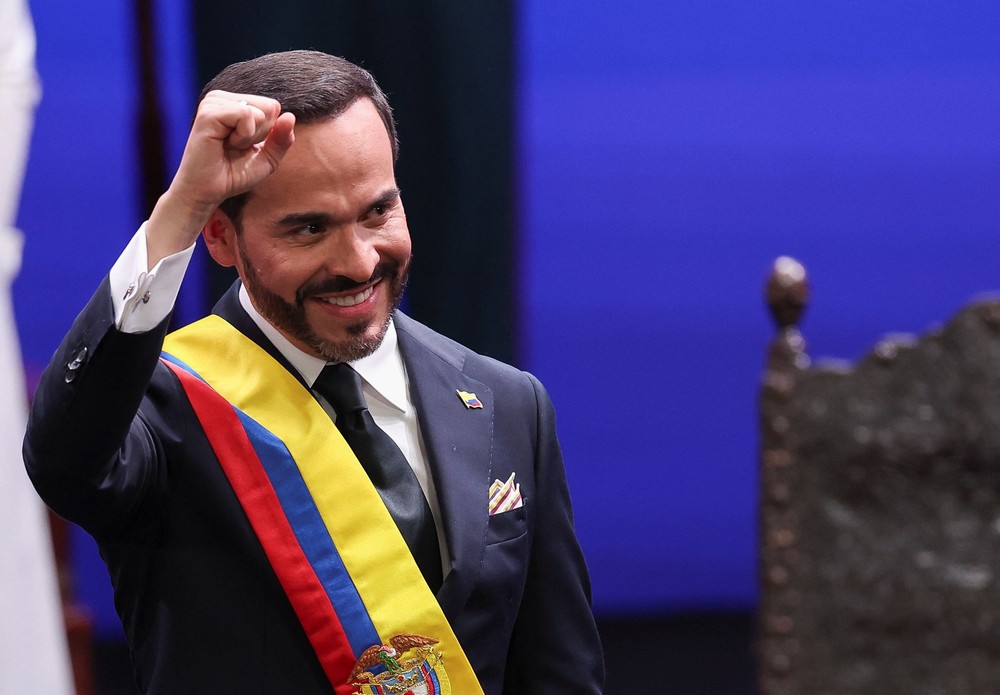 Novo presidente da Colômbia promete endurecer combate ao crime e reduzir gastos públicos