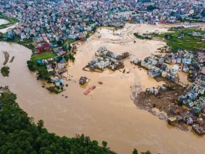 VíDEO: Tragédia no Nepal: mais de 90 mortos e centenas de desaparecidos após avalanche de gelo nos Himalaias