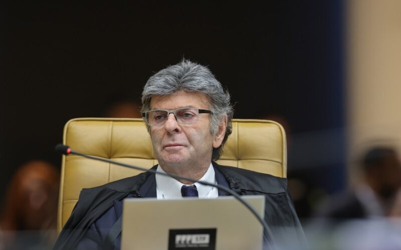 Luiz Fux derrubou a decisão de Flávio Dino que havia liberado as postagens sobre Nossa Senhora Aparecida