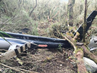 VÍDEO: Imagens dos destroços evidencia a violência da queda do helicóptero que matou o cantor Rick e mais 4 pessoas